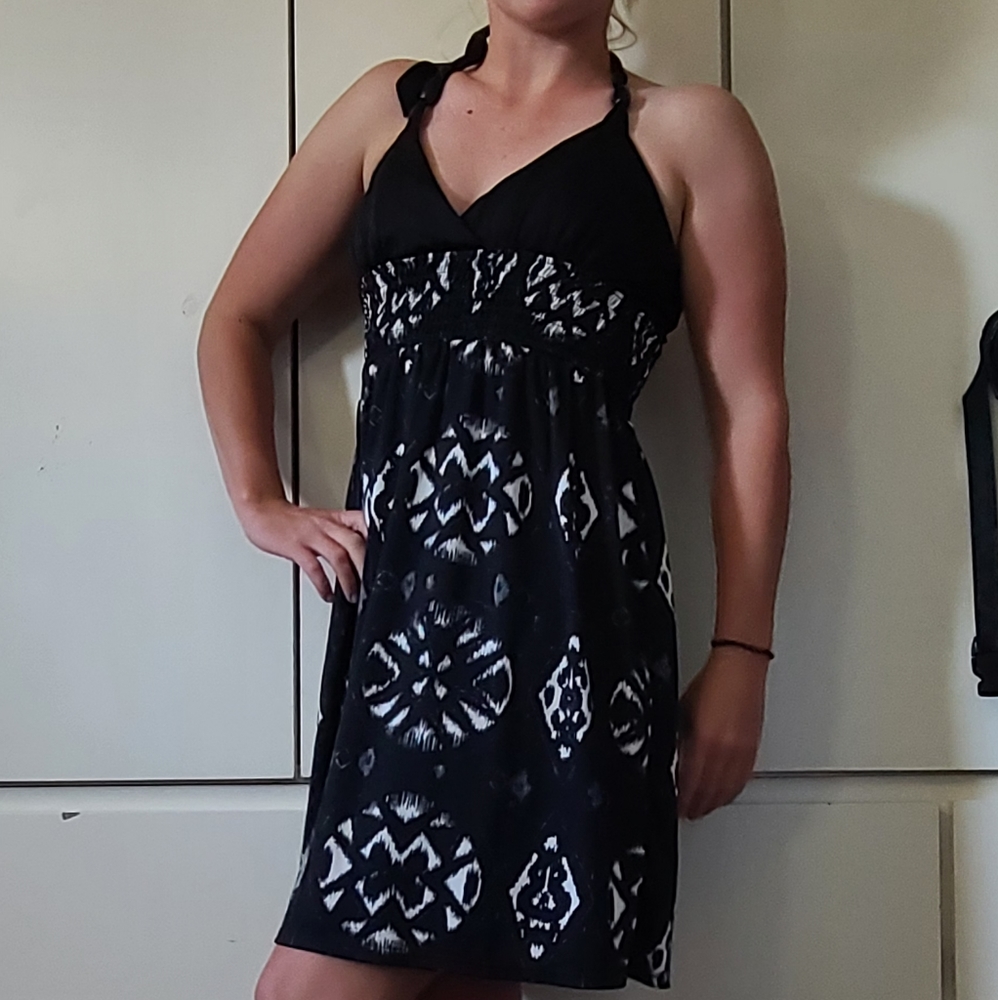 Black and white dress